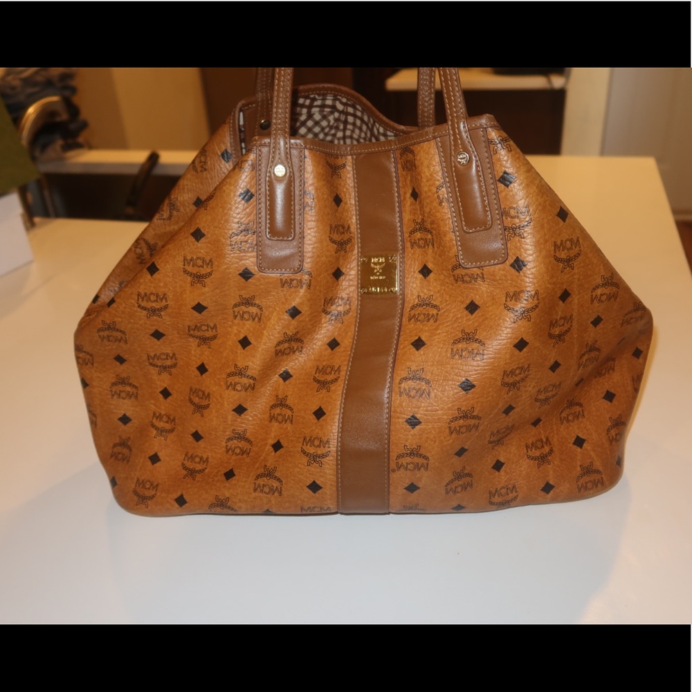 MCM
Large Visetos Tote Bag